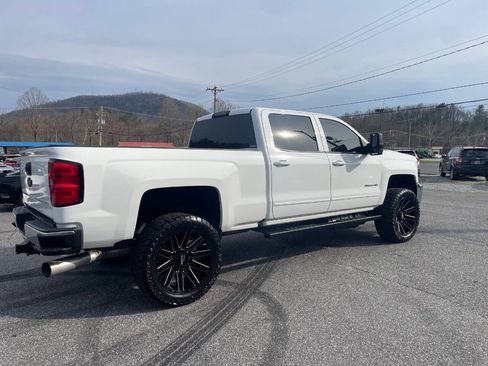 Used 2018 Chevrolet Silverado 2500 LT w/ LT Fleet Convenience Package AWD/4WD image 9