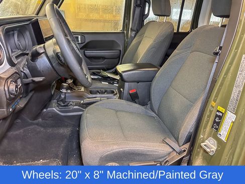 Used 2024 Jeep Wrangler Unlimited w/ Convenience Group image 11