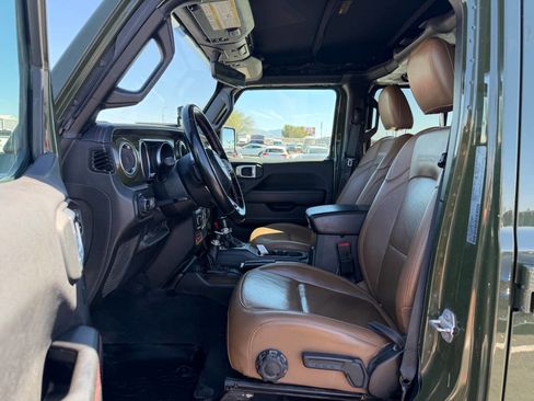 Used 2021 Jeep Wrangler Unlimited Rubicon image 16