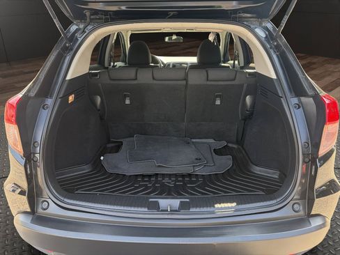 Used 2016 Honda HR-V EX image 19
