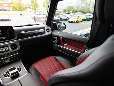 Used 2022 Mercedes-Benz G 63 AMG Squared image 25