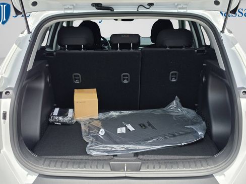 New 2027 Hyundai Kona SEL Sport FWD image 15