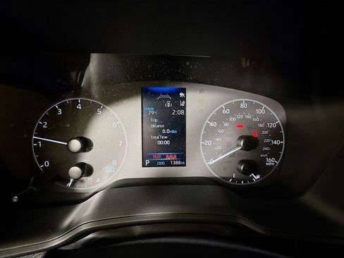 Certified 2025 Toyota Corolla LE image 16