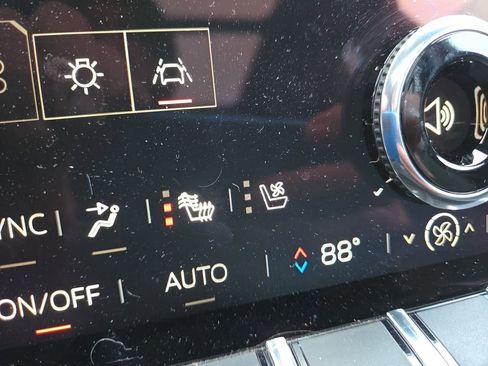 Certified 2024 GMC Acadia AT4 w/ Luxury Package image 25