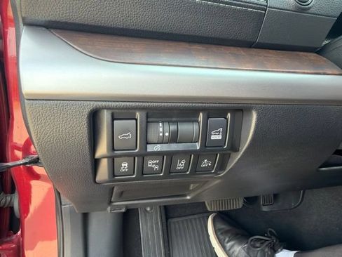 Used 2019 Subaru Outback 2.5i Limited w/ Protection Package #1 AWD/4WD image 14