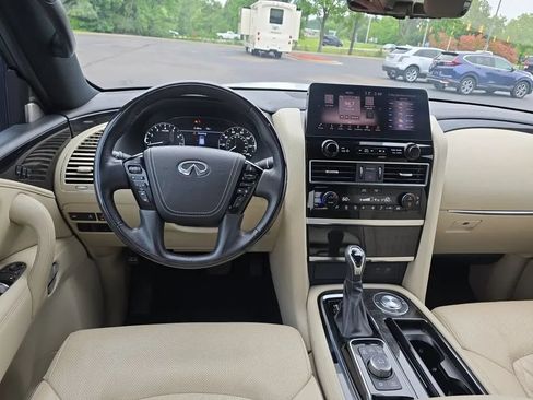 Used 2022 INFINITI QX80 Sensory w/ Cargo Package RWD image 10
