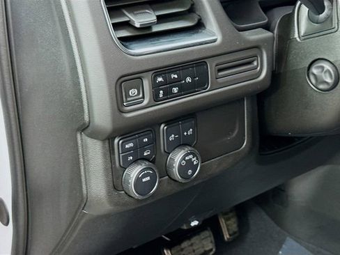 Used 2023 Chevrolet Tahoe RST w/ RST Performance Edition AWD/4WD image 12