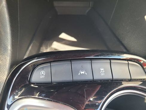 Used 2024 Buick Encore GX Sport Touring FWD image 26