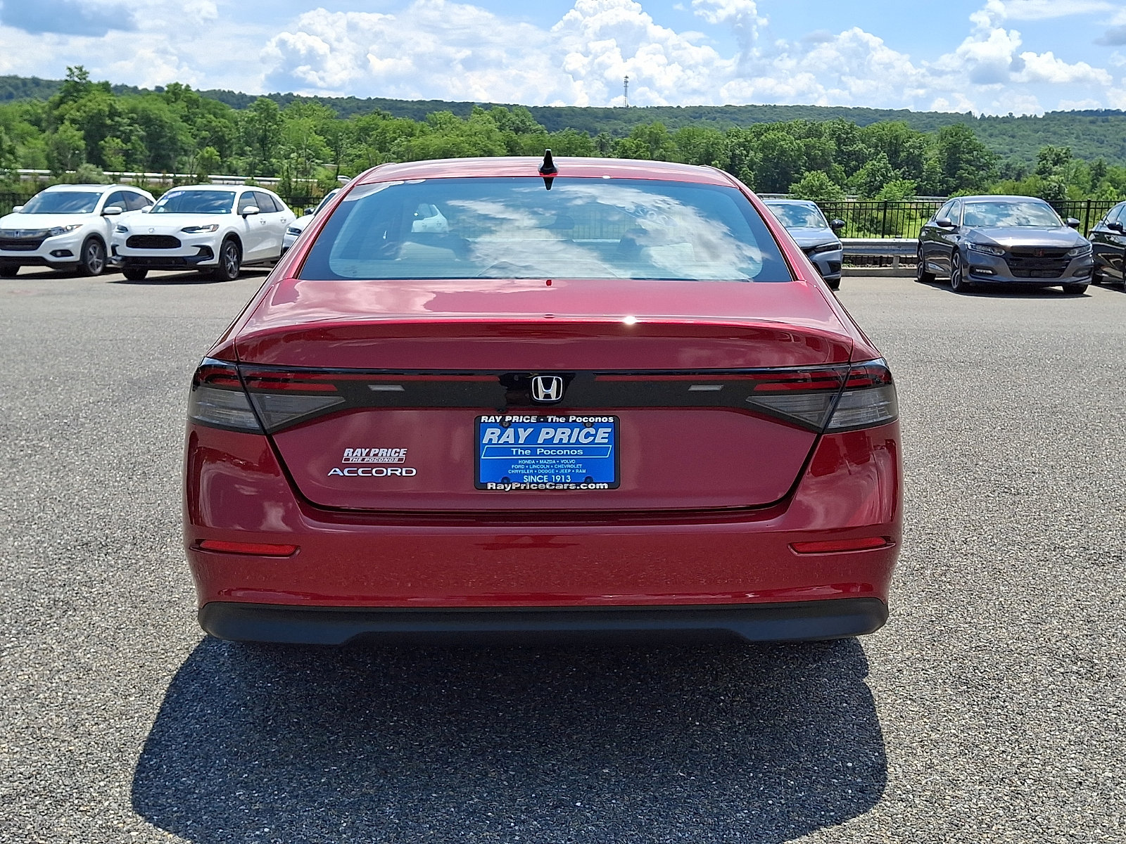 Certified 2025 Honda Accord SE image 6