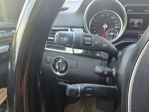 Used 2017 Mercedes-Benz GLS 450 4MATIC image 24