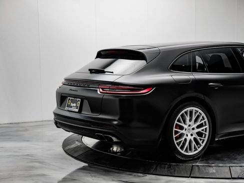 Used 2018 Porsche Panamera Turbo Sport Turismo image 14