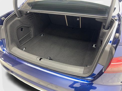 Used 2022 Audi A4 2.0T Premium w/ Convenience Package image 75