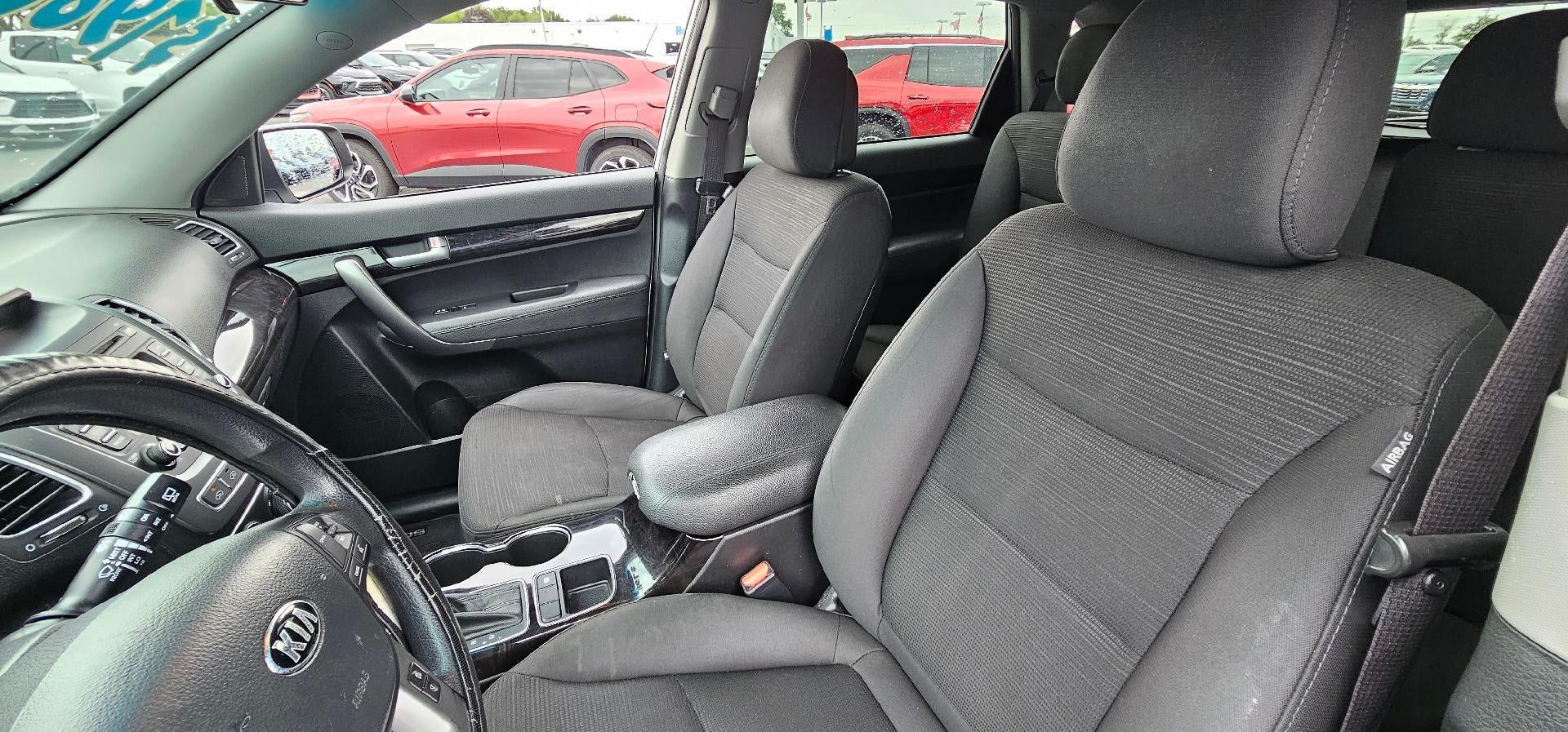 Used 2015 Kia Sorento LX FWD image 5