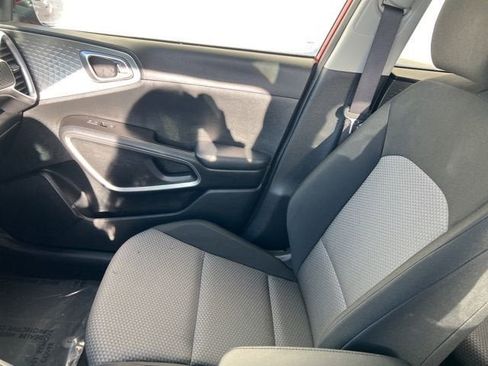 Used 2023 Kia Soul LX w/ Option Group 015 image 11