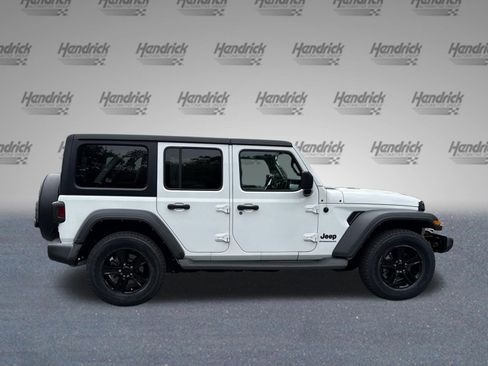 Used 2023 Jeep Wrangler Unlimited Sport AWD/4WD image 10
