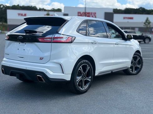 Used 2020 Ford Edge ST w/ Cold Weather Package AWD/4WD image 6