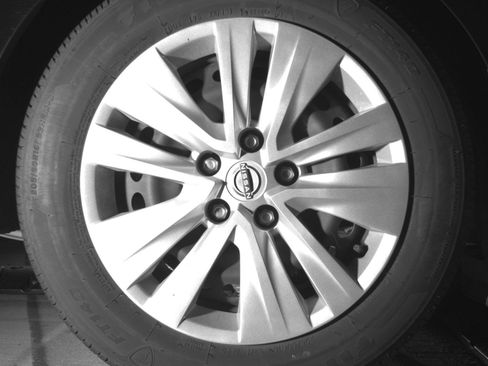 Used 2025 Nissan Sentra S FWD image 18