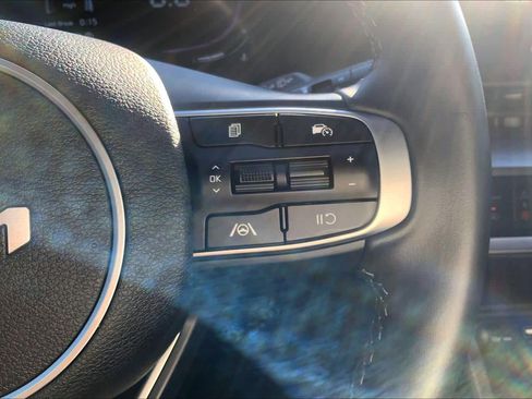 Used 2024 Kia Sportage EX AWD/4WD image 23