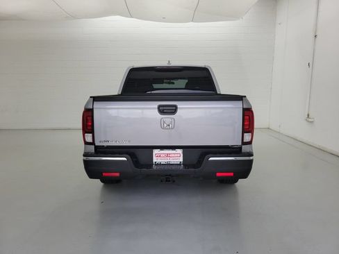 Used 2019 Honda Ridgeline RT image 6
