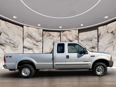 Used 2000 Ford F250 XLT AWD/4WD image 4