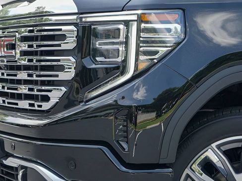 New 2026 GMC Sierra 1500 Denali AWD/4WD image 3