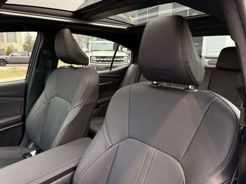 Used 2025 Toyota Camry XSE image 43