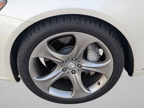 Used 2015 Mercedes-Benz S 550 Sedan image 19