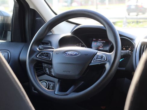 Used 2019 Ford Escape SE AWD/4WD image 14
