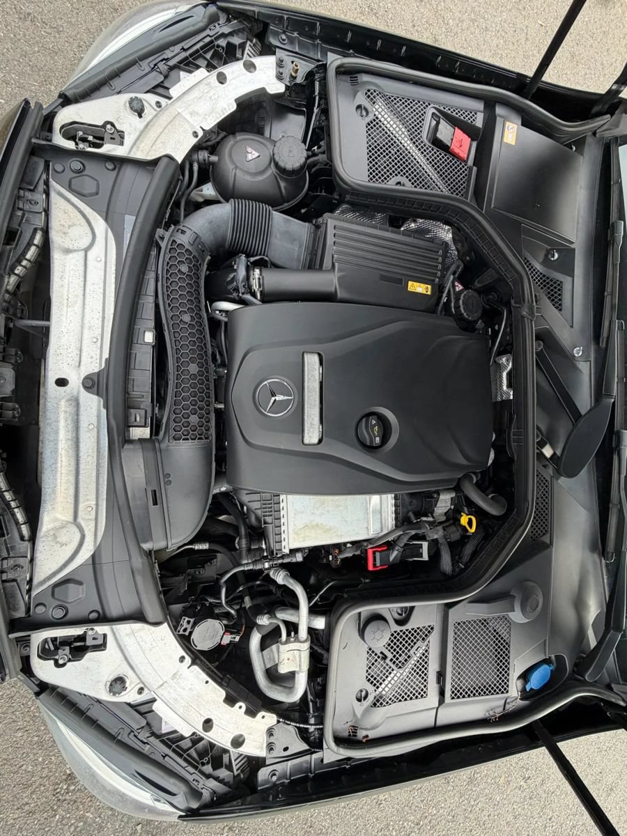 Used 2015 Mercedes-Benz C 300 4MATIC Sedan image 15