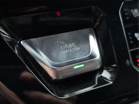 Used 2024 GMC Sierra 1500 AT4 w/ AT4 Premium Package image 26