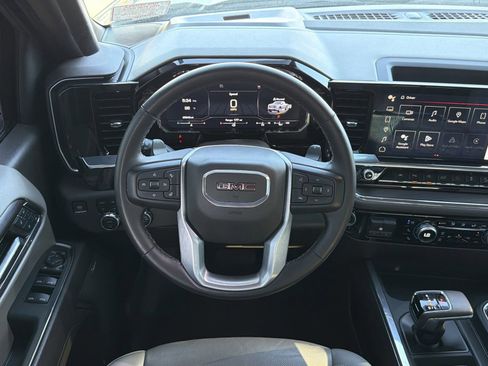Used 2024 GMC Sierra 1500 SLT w/ SLT Premium Plus Package AWD/4WD image 14