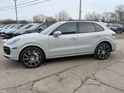 Used 2023 Porsche Cayenne Turbo w/ Premium Package Plus image 4