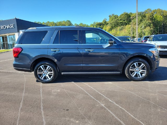 Used 2024 Ford Expedition Limited RWD image 4