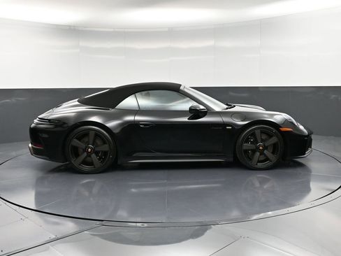 New 2026 Porsche 911 Carrera 4 GTS image 9