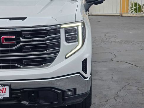 Used 2025 GMC Sierra 1500 SLT RWD image 3