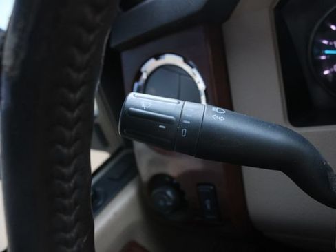Used 2015 Ford F250 King Ranch w/ FX4 Off-Road Package AWD/4WD image 9
