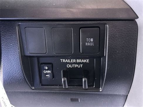 Used 2021 Toyota Tundra SR5 image 17