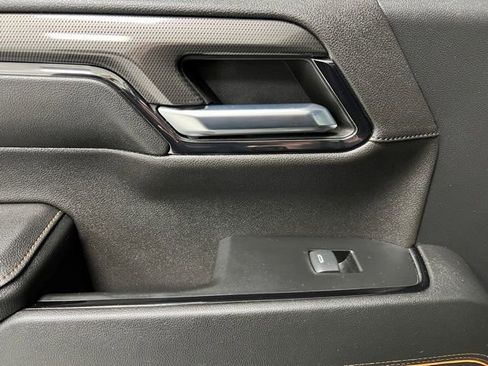 Used 2024 GMC Sierra 1500 AT4 w/ Technology Package image 46