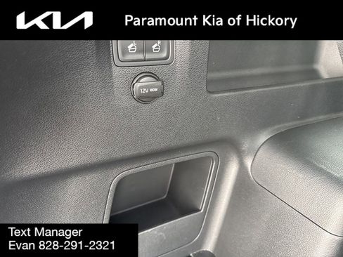Used 2023 Kia Telluride S image 12
