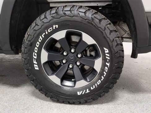 Used 2019 RAM 1500 Rebel image 14