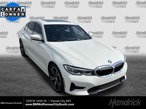 Used 2022 BMW 330i xDrive Sedan w/ Driving Assistance Package AWD/4WD image 1