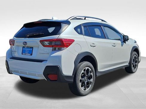 Used 2021 Subaru Crosstrek 2.0i Premium image 6