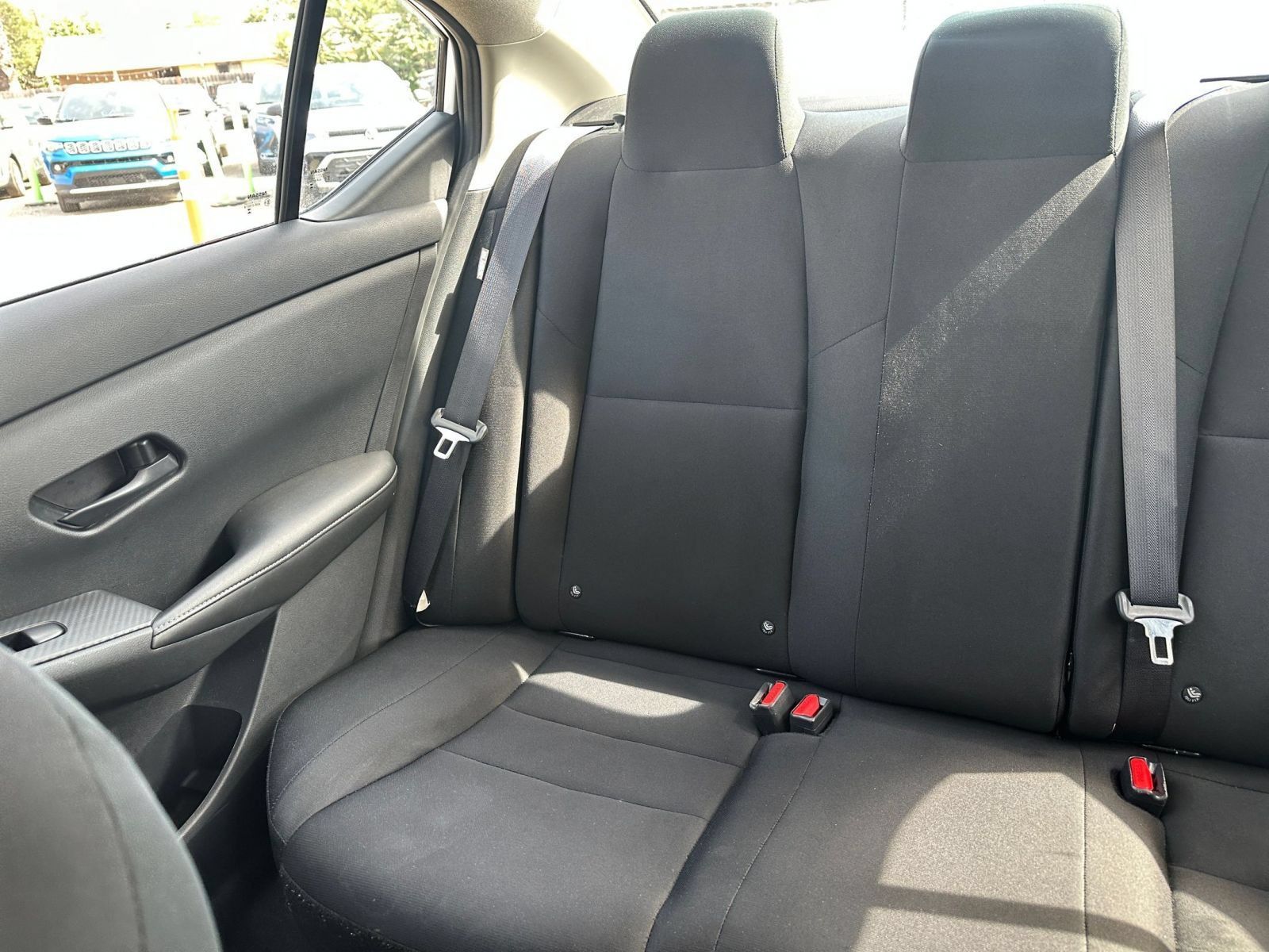 Used 2025 Nissan Sentra S FWD image 36