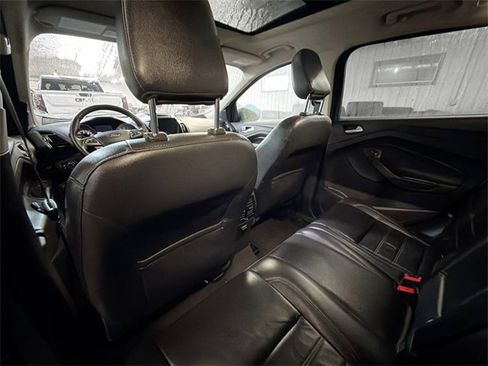 Used 2018 Ford Escape SEL w/ Canadian Touring Package image 9