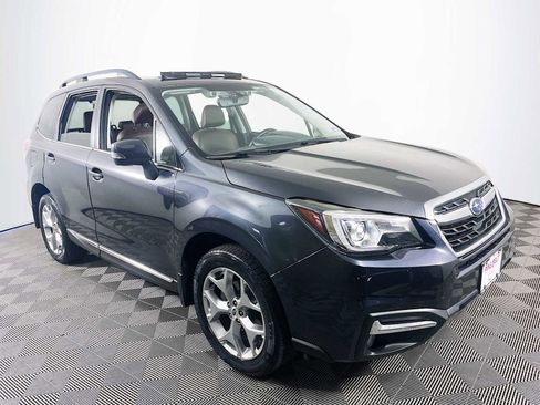 Used 2018 Subaru Forester 2.5i Touring image 3