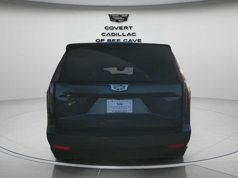 Used 2021 Cadillac Escalade Sport w/ Driver Assist Tech Package image 8