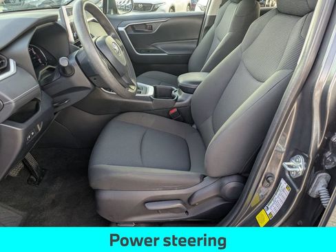 Used 2023 Toyota RAV4 LE FWD image 15