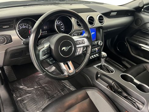 Used 2022 Ford Mustang Premium image 17