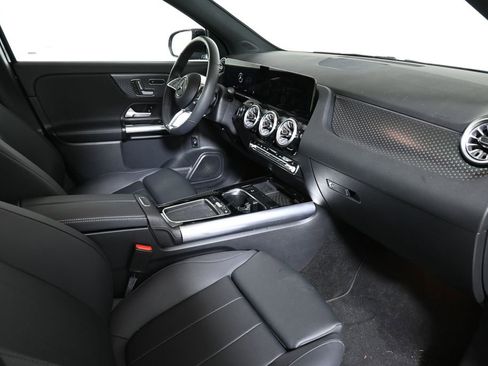 Certified 2026 Mercedes-Benz GLA 250 4MATIC image 26