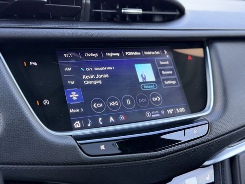 Used 2023 Cadillac XT5 Premium Luxury image 13